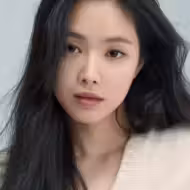 손나은