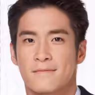 ธีรเดช เมธาวรายุทธ