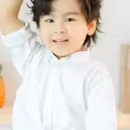 Yu Li Yang