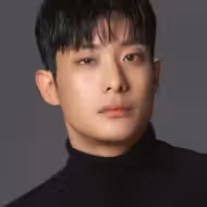 Lee Myeong-ro