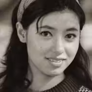 野川由美子