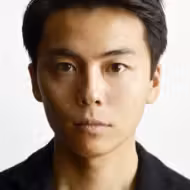 森岡龍