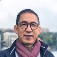 張堅庭