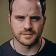 Robert Kazinsky