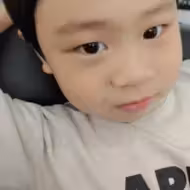 김준